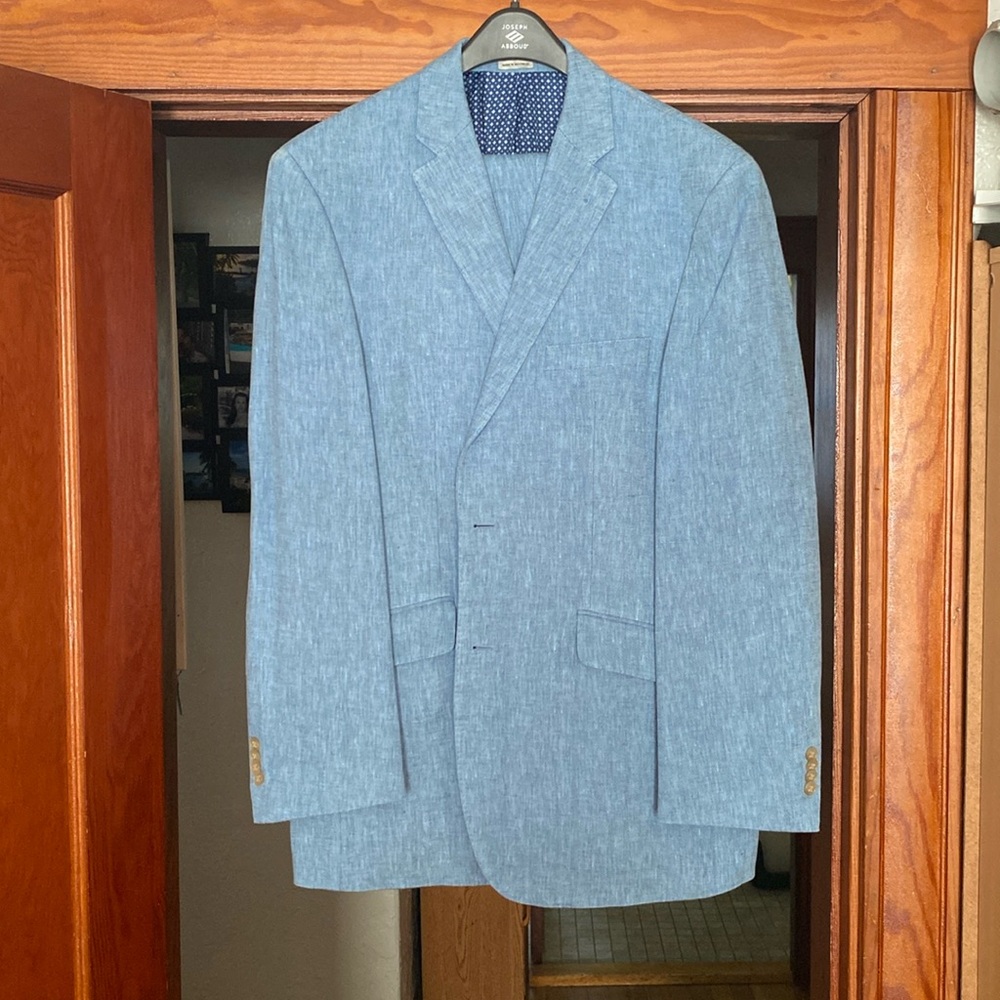 Men’s linen suit